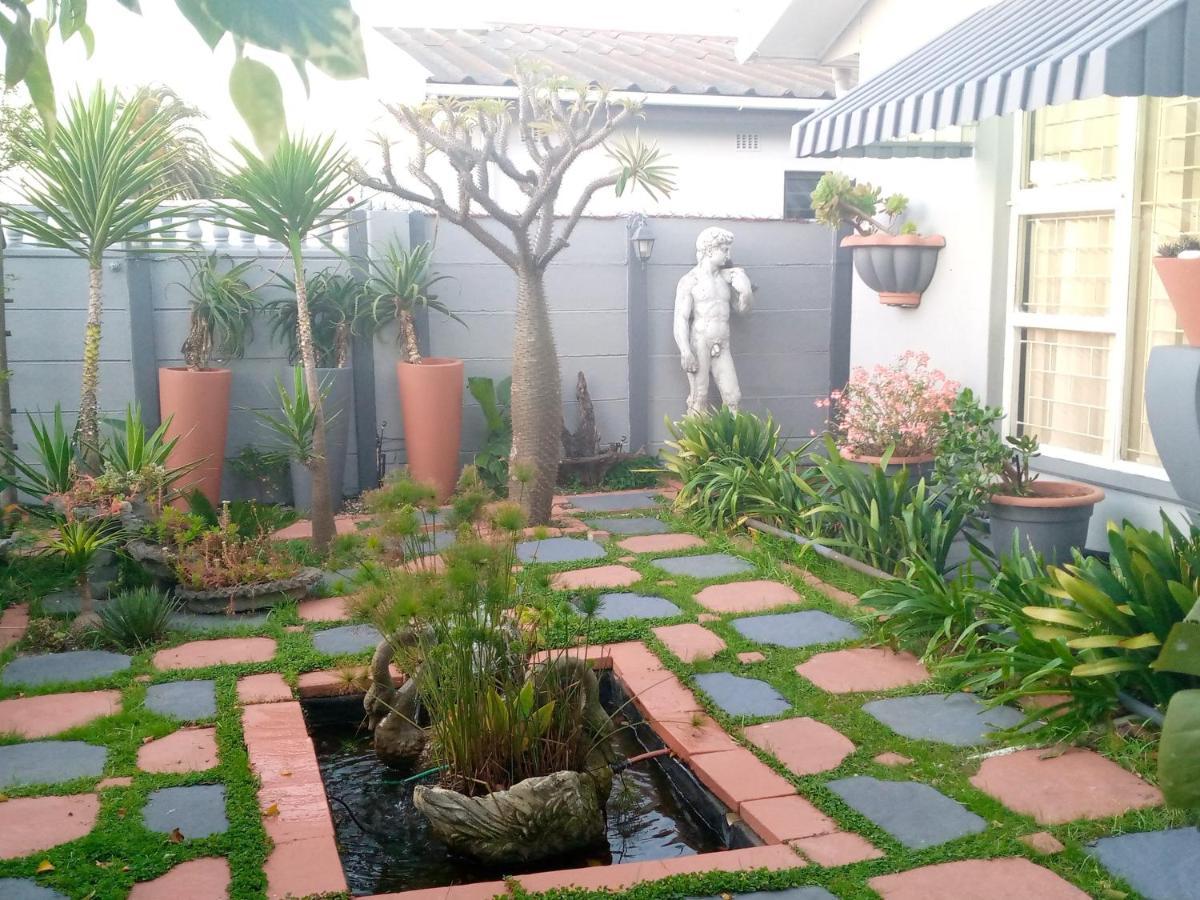 Mitchell'S Guesthouse Parow Bagian luar foto
