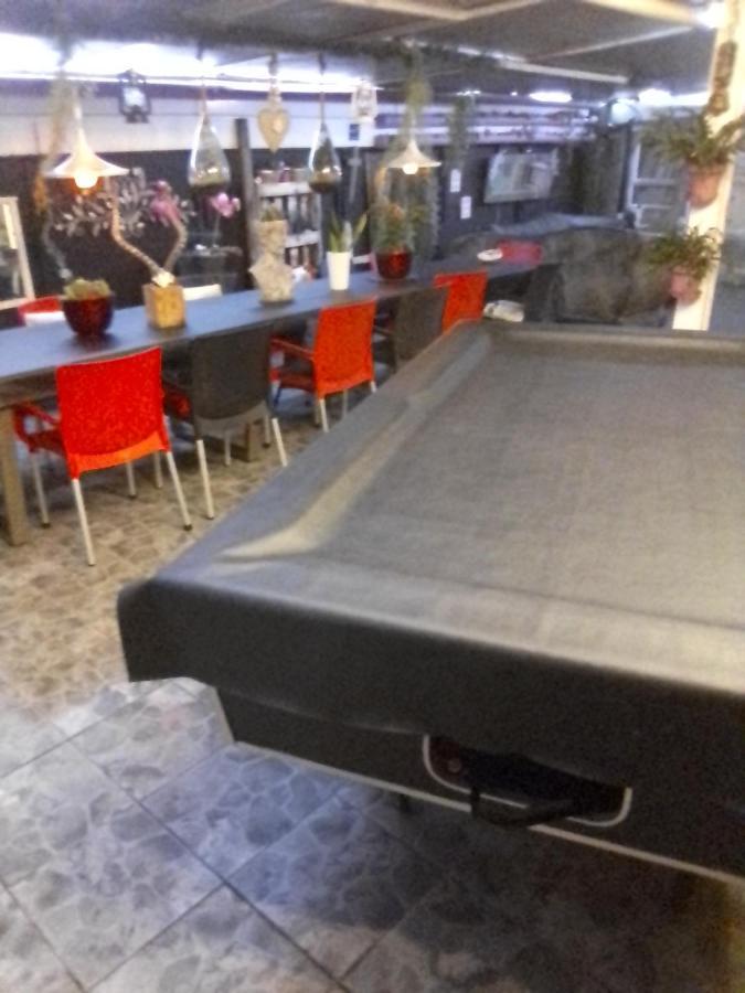 Mitchell'S Guesthouse Parow Bagian luar foto