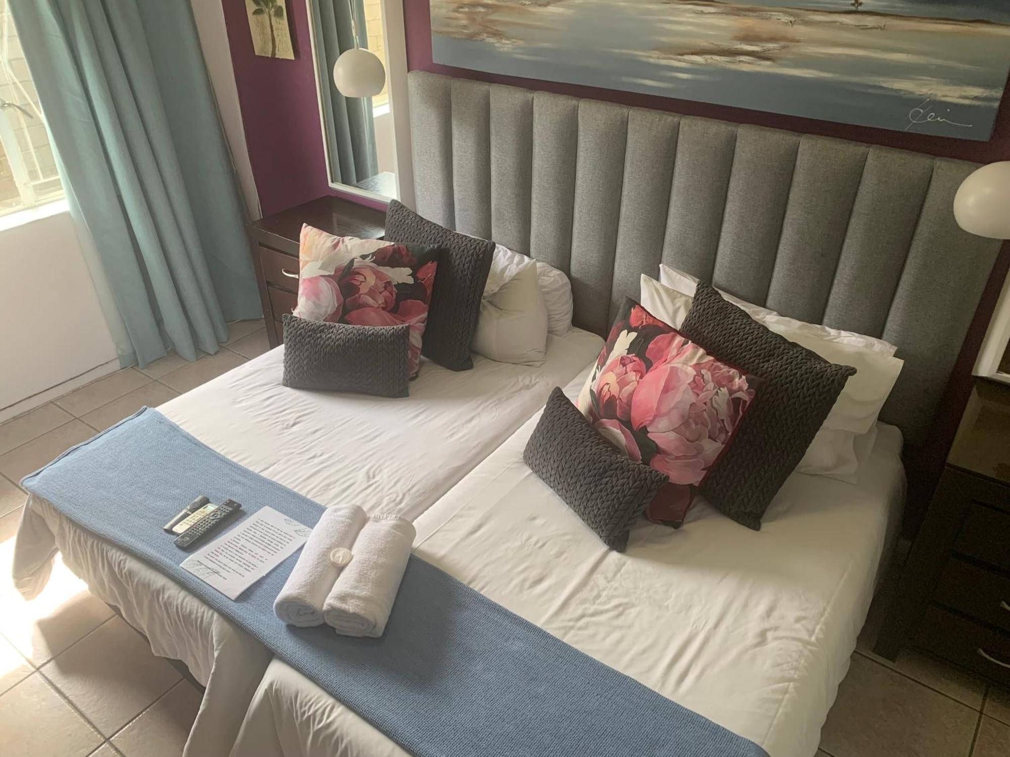 Mitchell'S Guesthouse Parow Bagian luar foto
